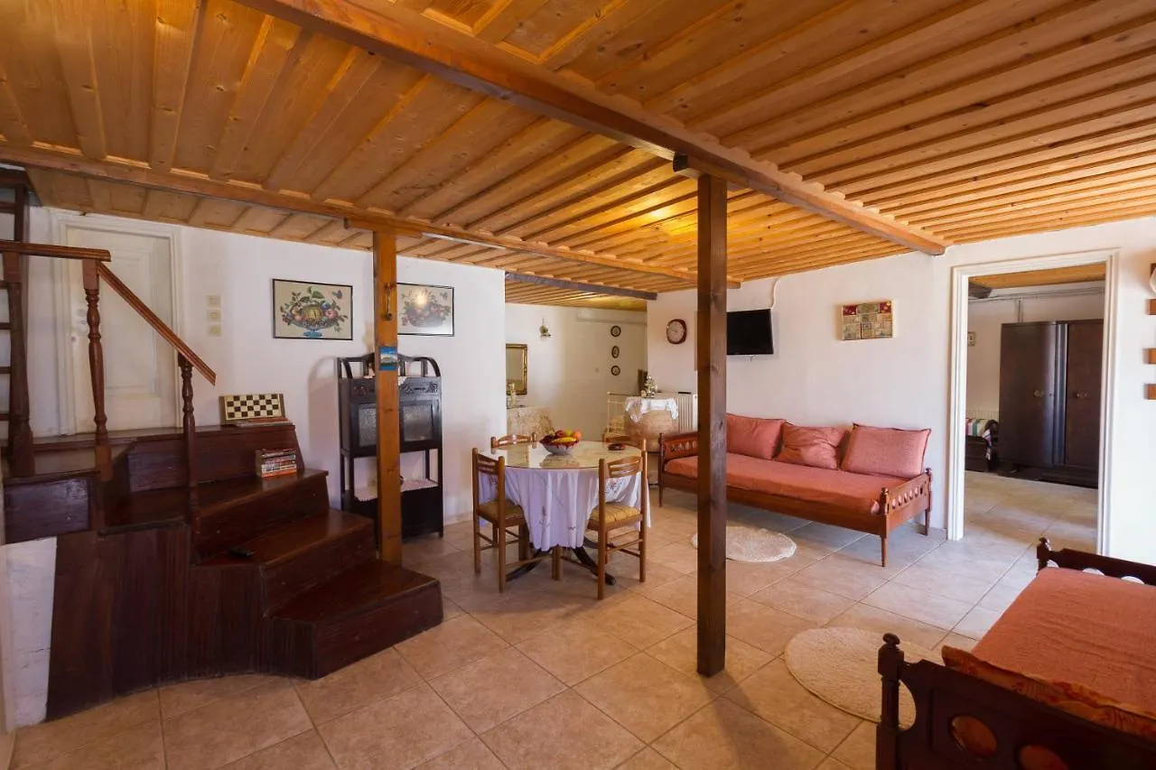 The Old House - Wood & Stone Villa Evreti Holiday home